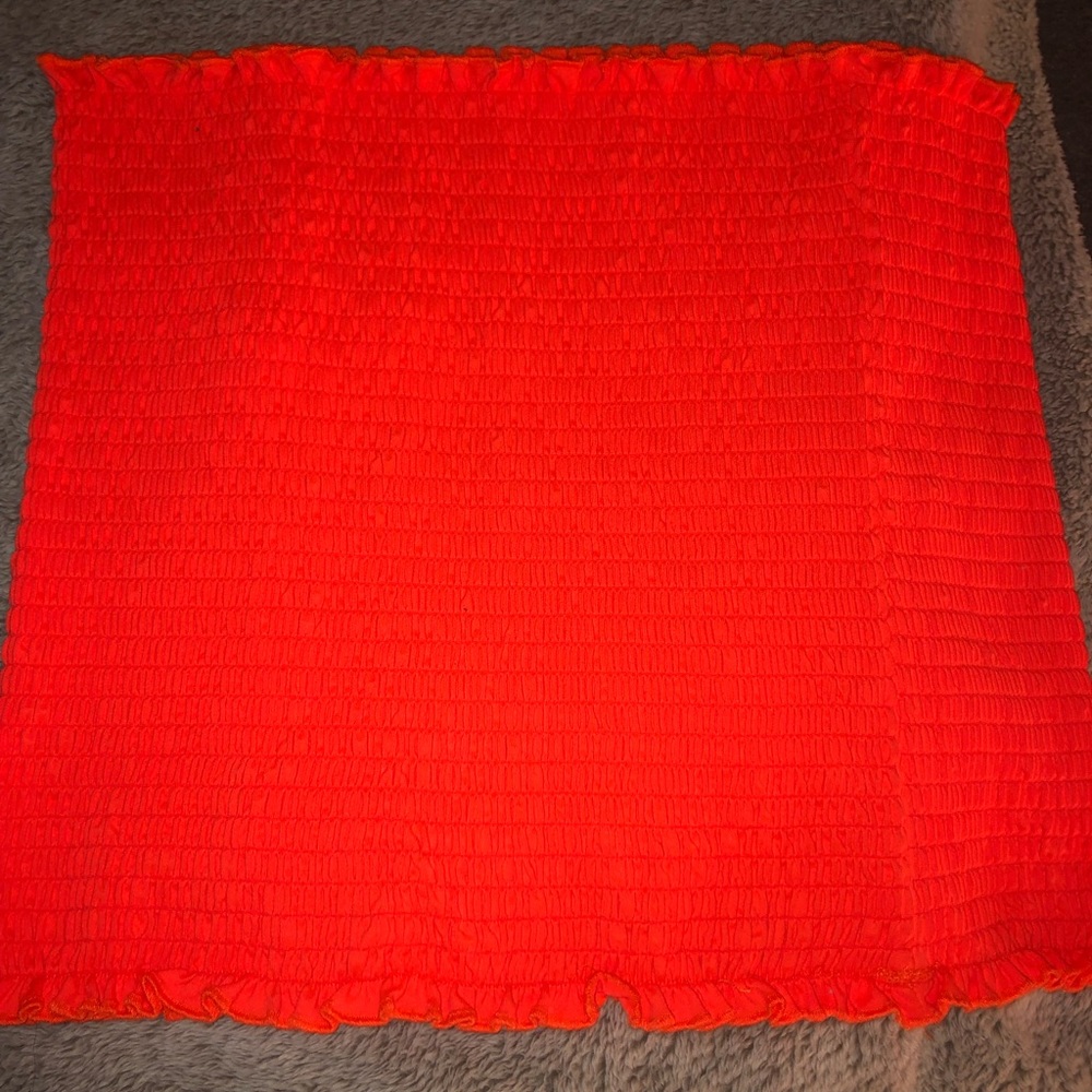 Crop bright orange shirt